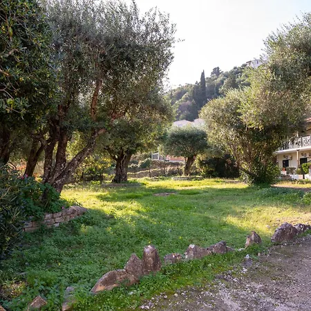 Rita & Helena Apartmán Kalámi