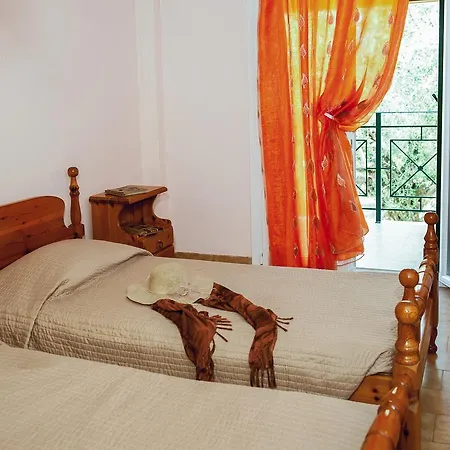 Rita & Helena Kalámi