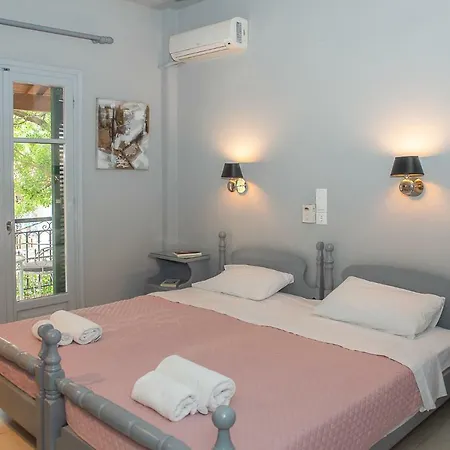 Rita & Helena Kalámi