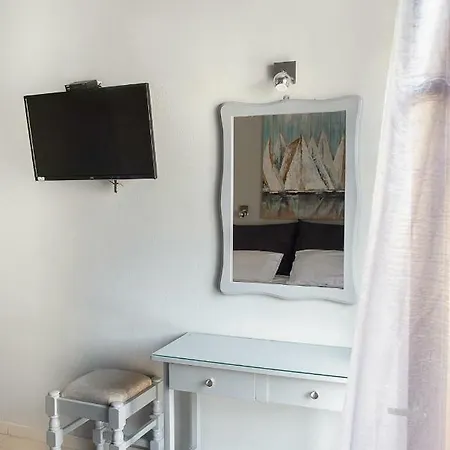 Rita & Helena Appartement *