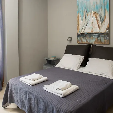 Rita & Helena Apartmán Kalámi