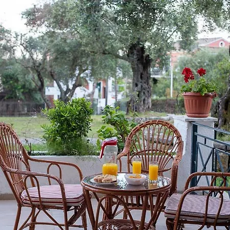 Rita & Helena Kalámi