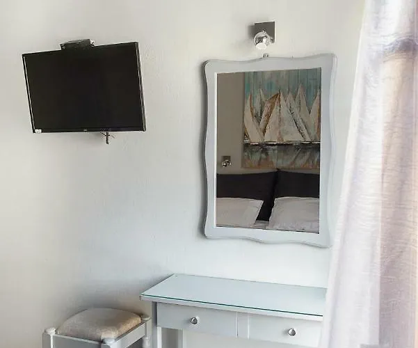 Rita & Helena 아파트 *