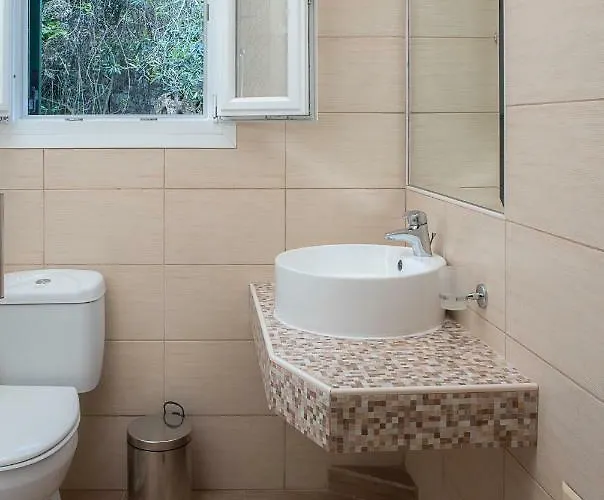 Rita & Helena 아파트 칼라미