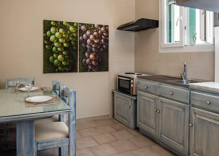 Rita & Helena 아파트 *