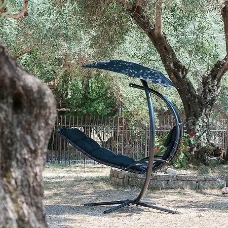 Rita & Helena Kalami (Corfu)