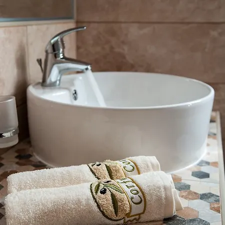 Rita & Helena Apartament *