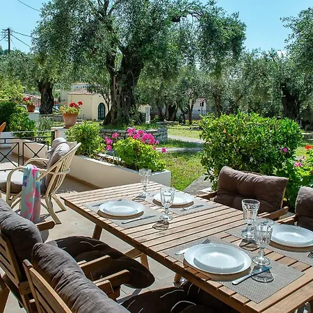 Apartament Rita & Helena Kalami (Corfu)